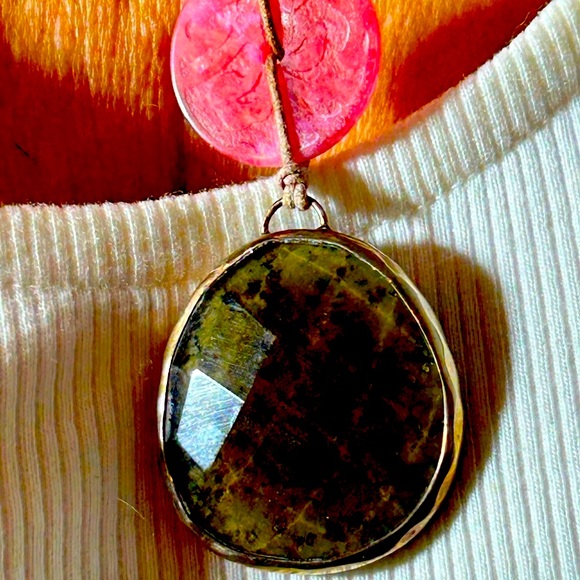 Silpada vintage Rare Elegant Pink and Gray Stone Pendant Necklace - Picture 5 of 5